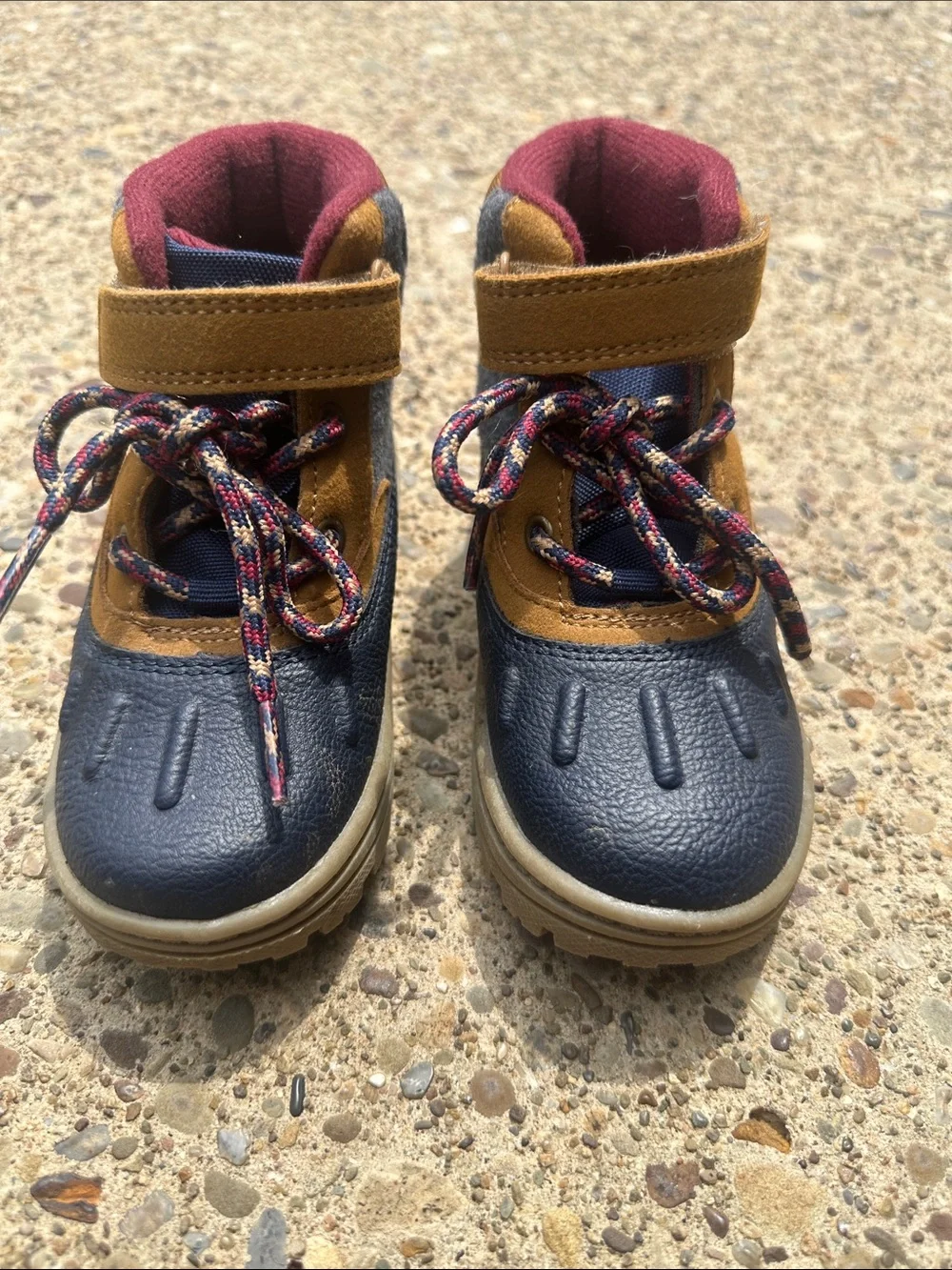 Carters Navy and Tan Winter Boots with Burgundy Lining 8 M